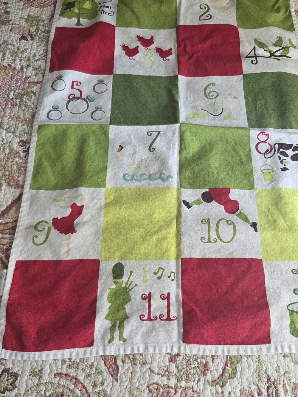 Crate And Barrel Green & Red Numbered Quilt-Style Tea Towel